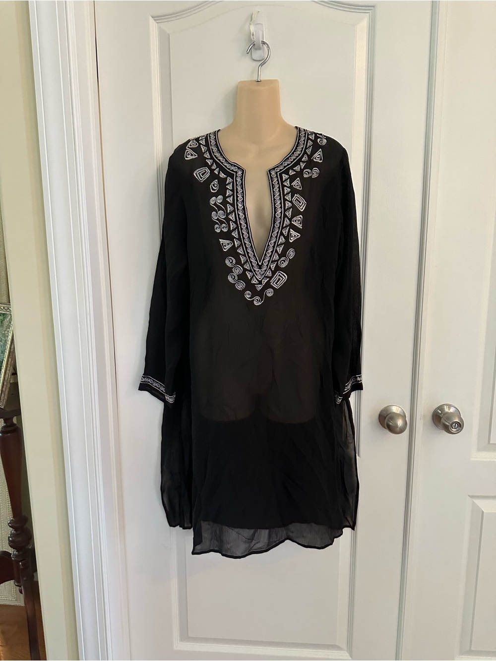 Chico’s SILK embroidered V neck Tunic Coverup